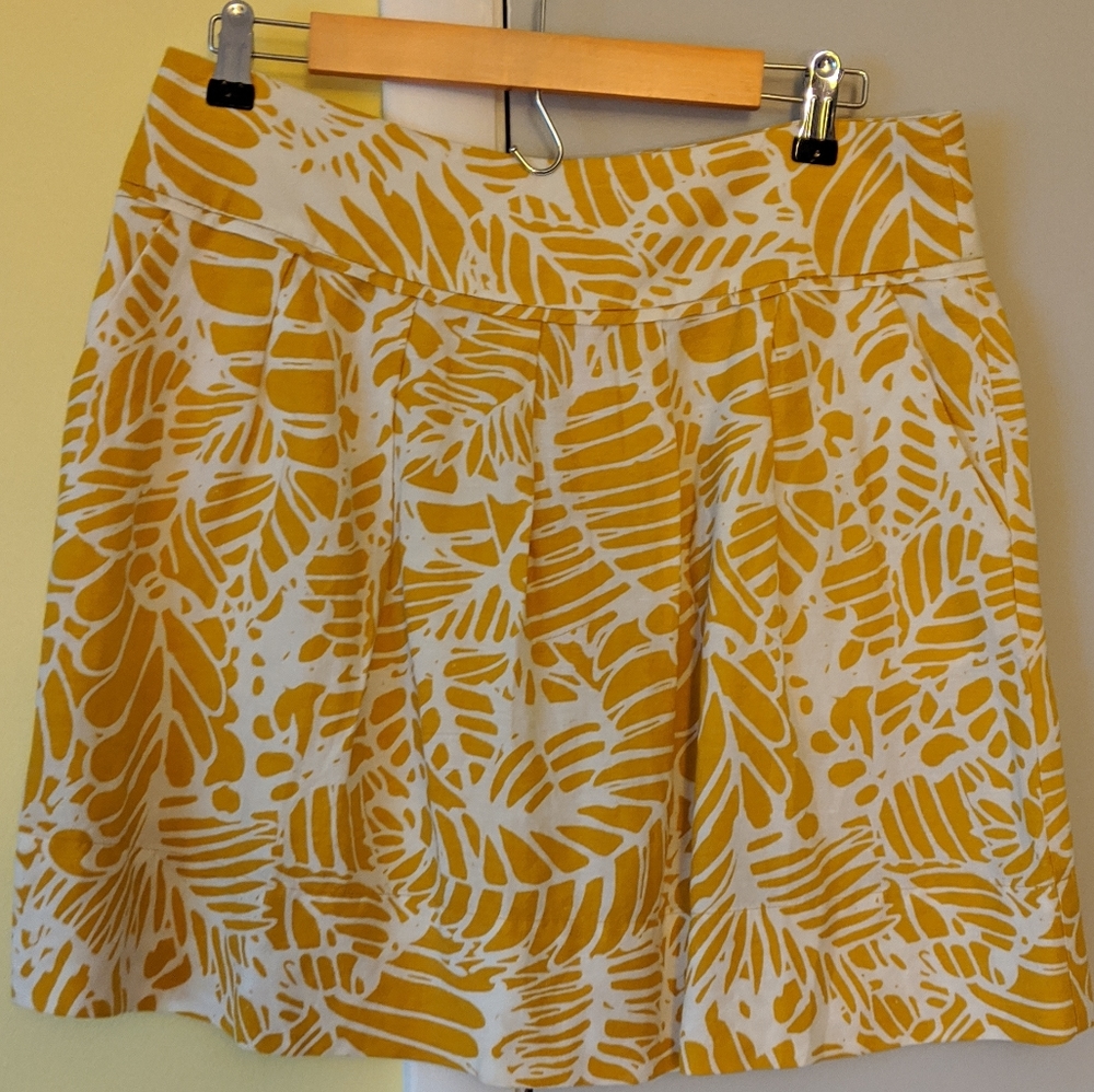 Yellow and white Loft skirt